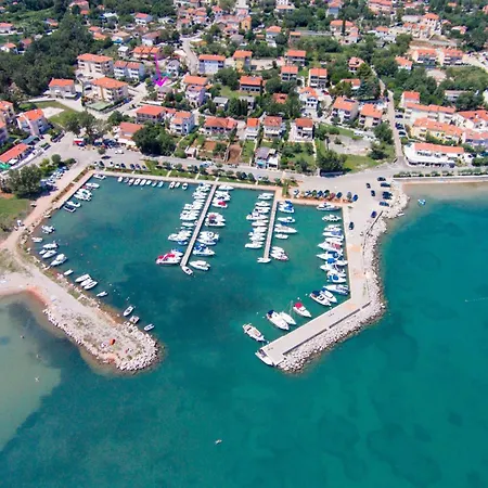 Nidisa By Interhome Apartamento Čižići