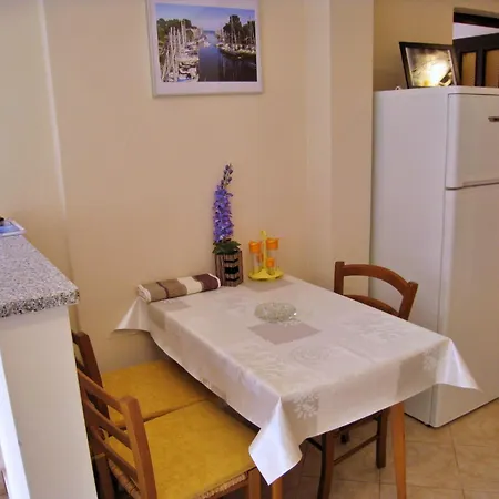 Apartamento Nidisa By Interhome Čižići