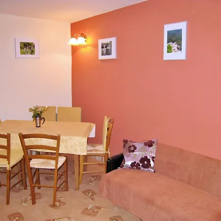 Appartement Nidisa By Interhome